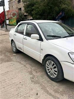 ميتسوبيشي لانسر